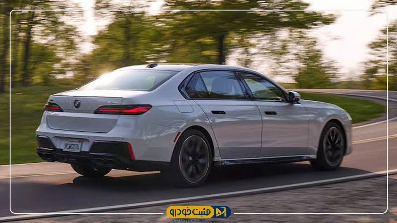 بی ام و سری 7 (BMW 7 SERIES 2025)